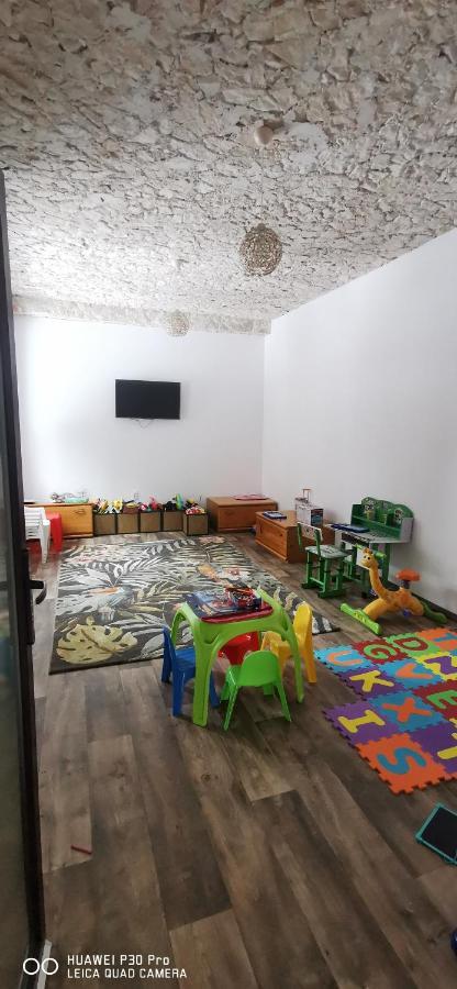 Gîrda de Sus Pension Onelia מראה חיצוני תמונה